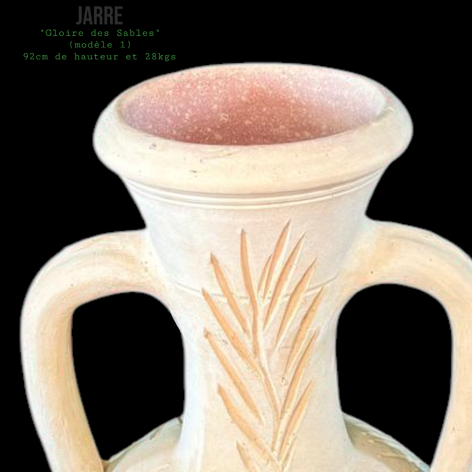 Jarre artisanale en terre cuite Gloire des Sables sur terrasse méditerranéenne (modèle 1)