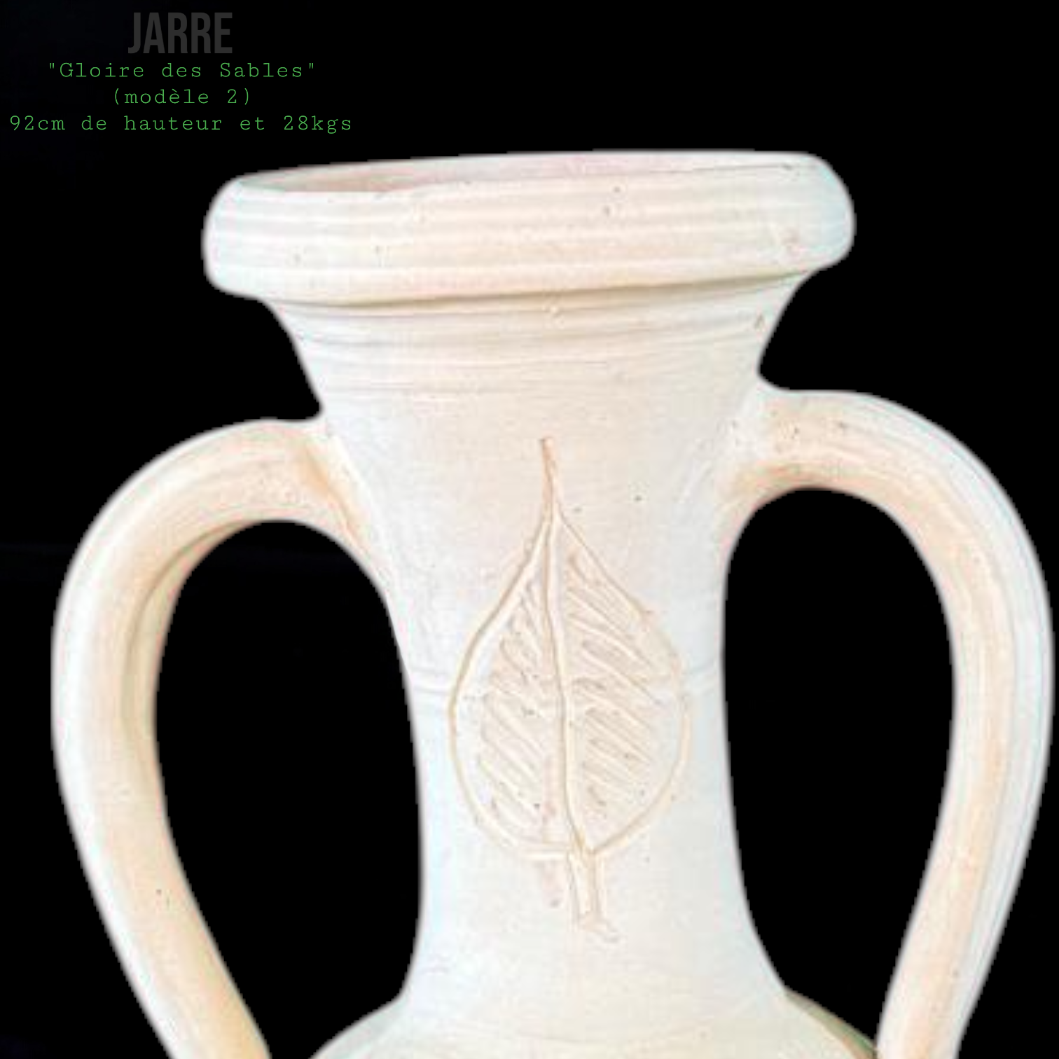 Jarre artisanale en terre cuite Gloire des Sables sur terrasse méditerranéenne (modèle 2)