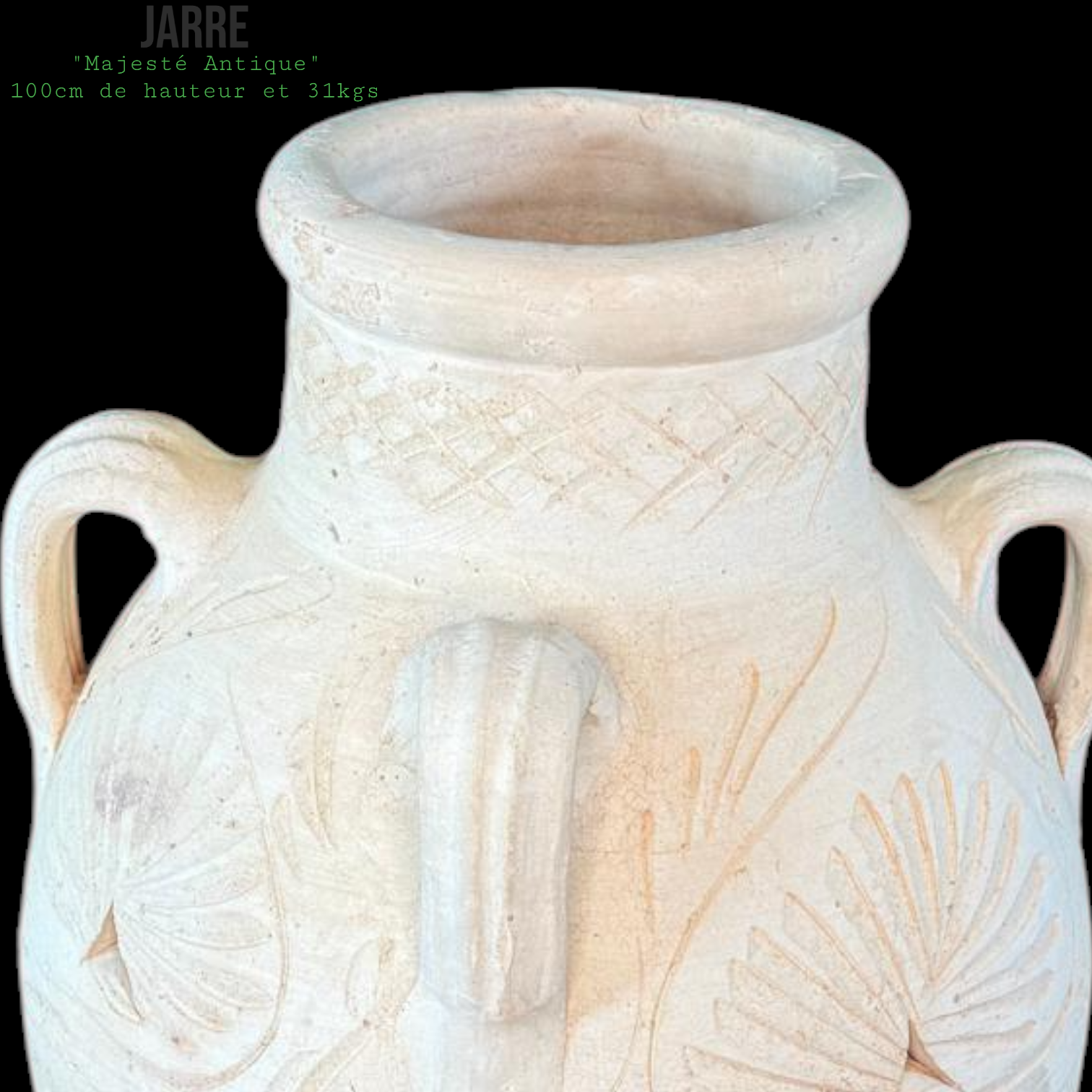Jarre artisanale en terre cuite Majesté Antique sur terrasse méditerranéenne