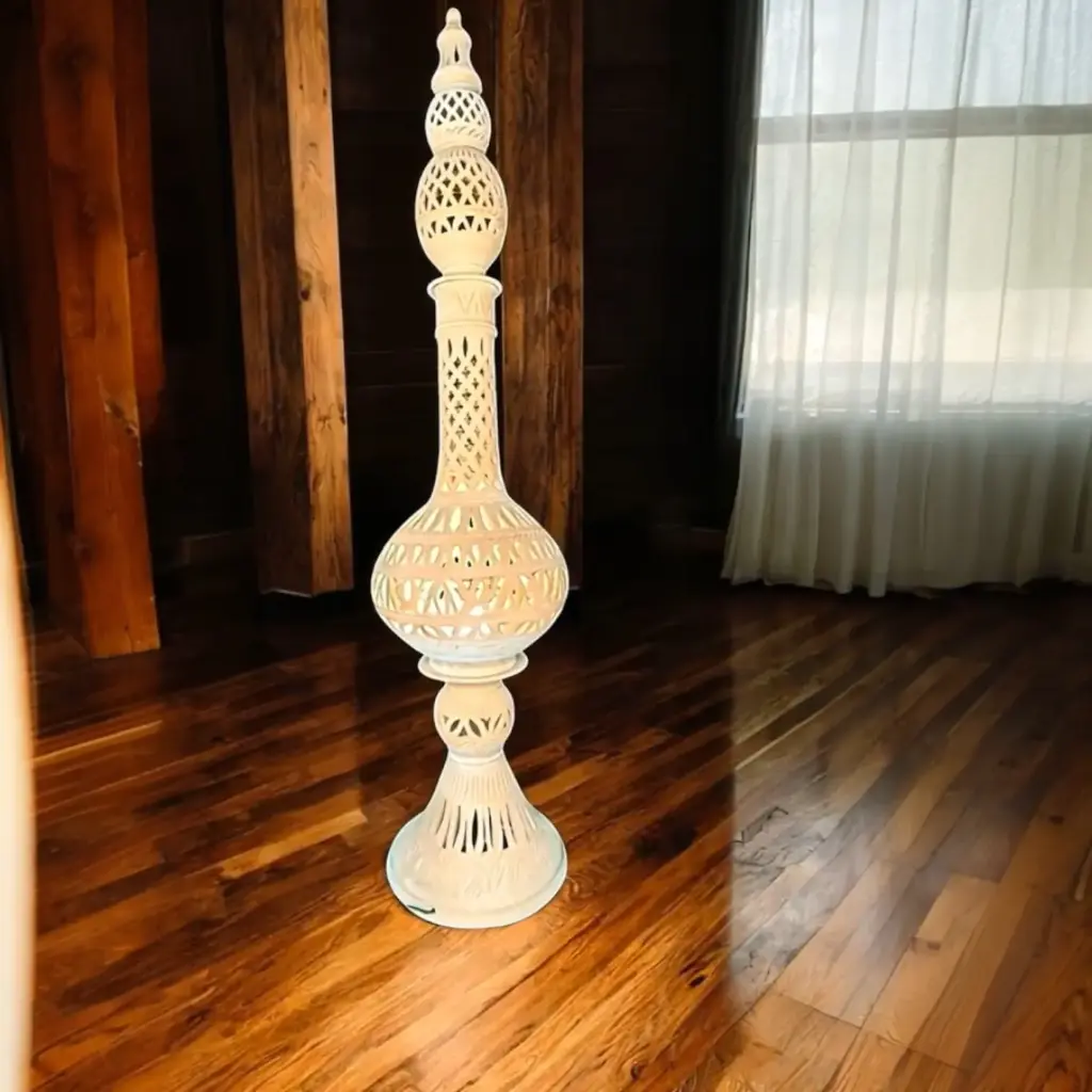 "Timeless" handcrafted lamp