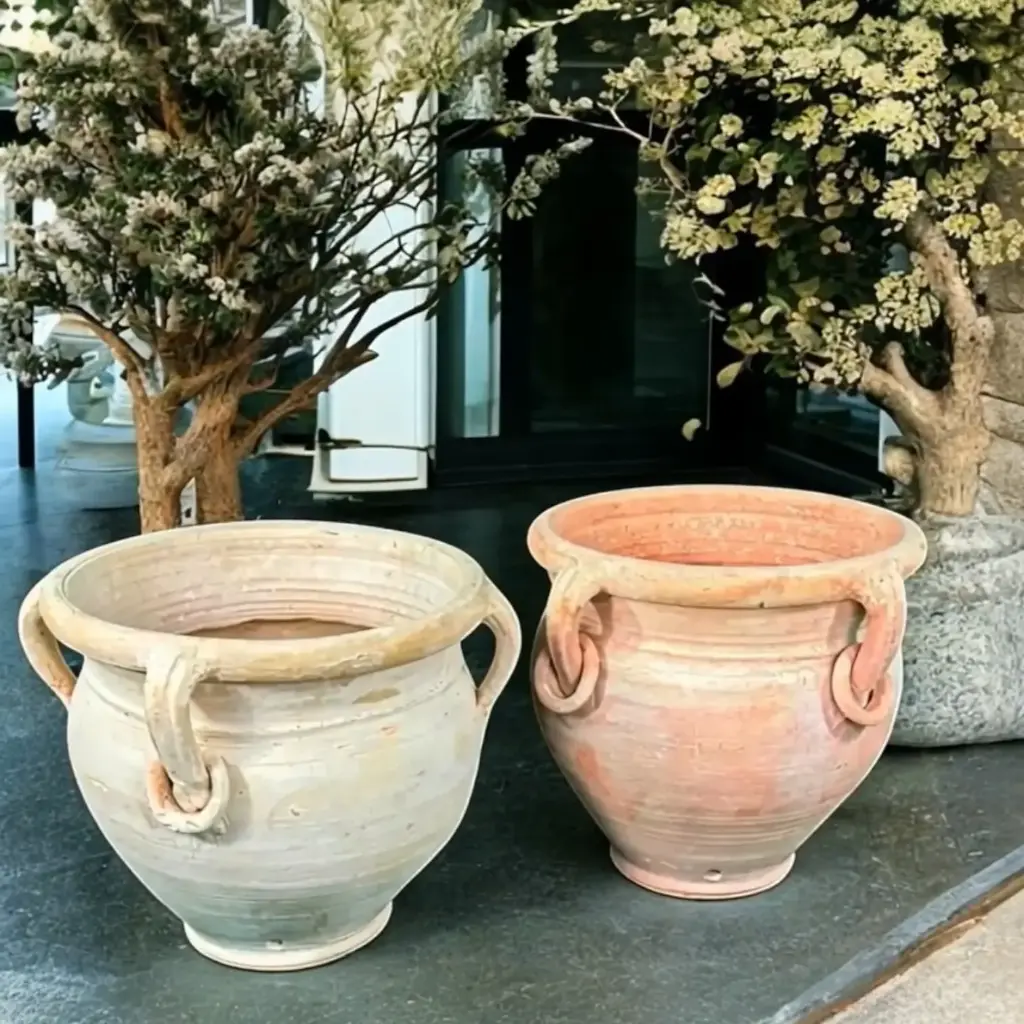 Pot de fleurs "Argile"